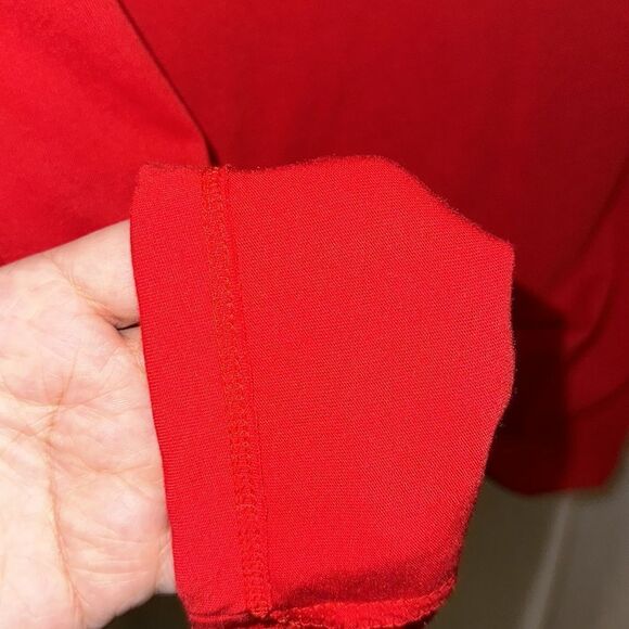 HT L Red White Logo “Believe” Santa Christmas Hat over B Short Sleeve Tee - Picture 7 of 11